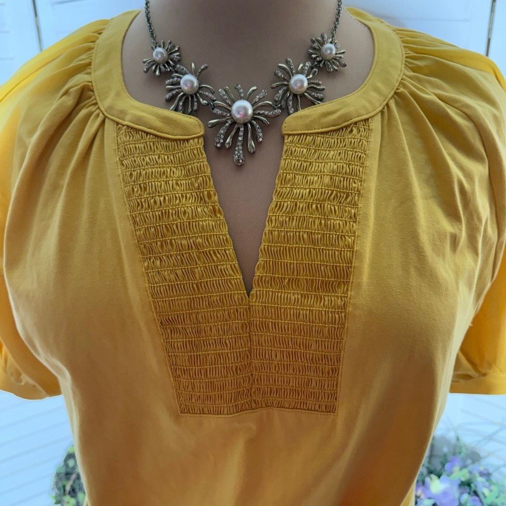 Chico's yellow puffed sleeves top tie knot front waist length blouse sz XL - Picture 9 of 10